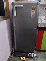 Whirlpool 230 Ltr refrigerator well condition