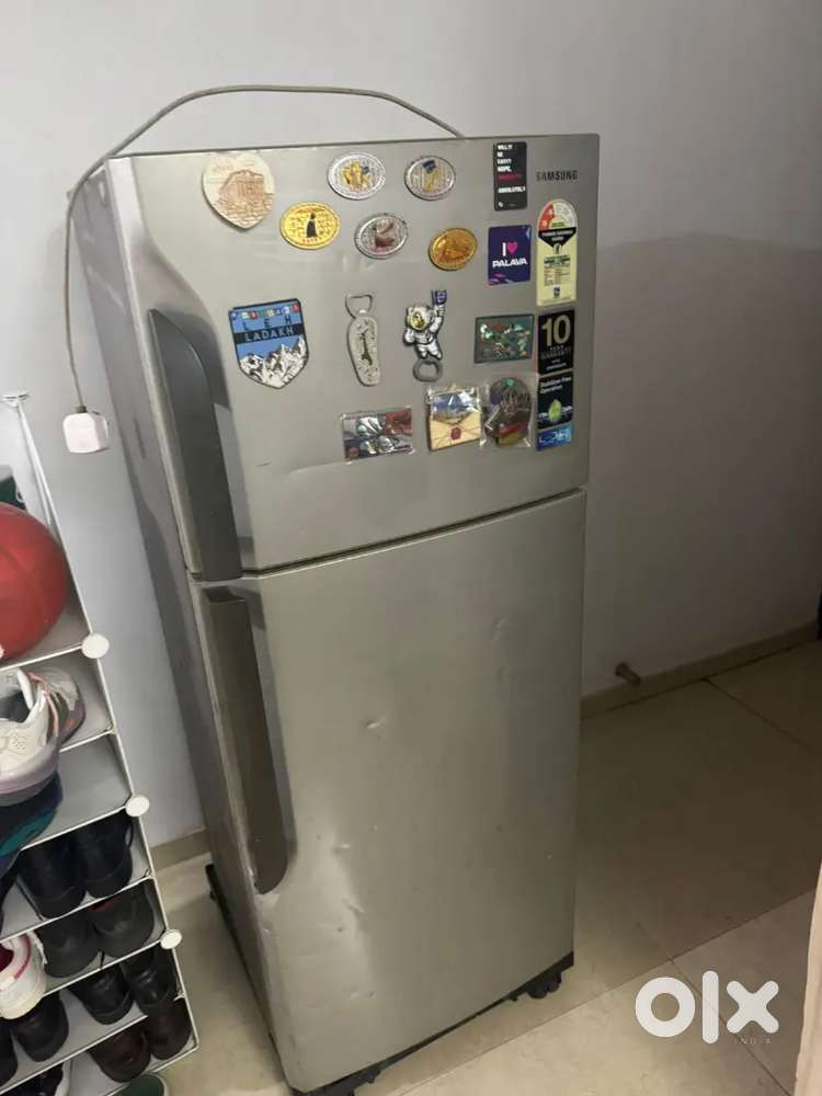 Fridge with 255 ltr capacity, in very good condition.