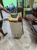 Whirpool 5 year old washing machine