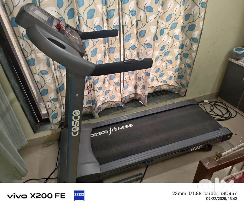 Treadmill new condition