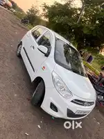 Hyundai i10 2011 CNG & Hybrids Well Maintained good candison