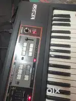 ROLAND  VP 550 MIDI KEYBOARD