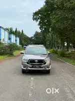 Toyota Innova Crysta 2017