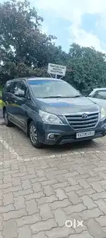 Toyota Innova 2015 Diesel Well Maintained.
