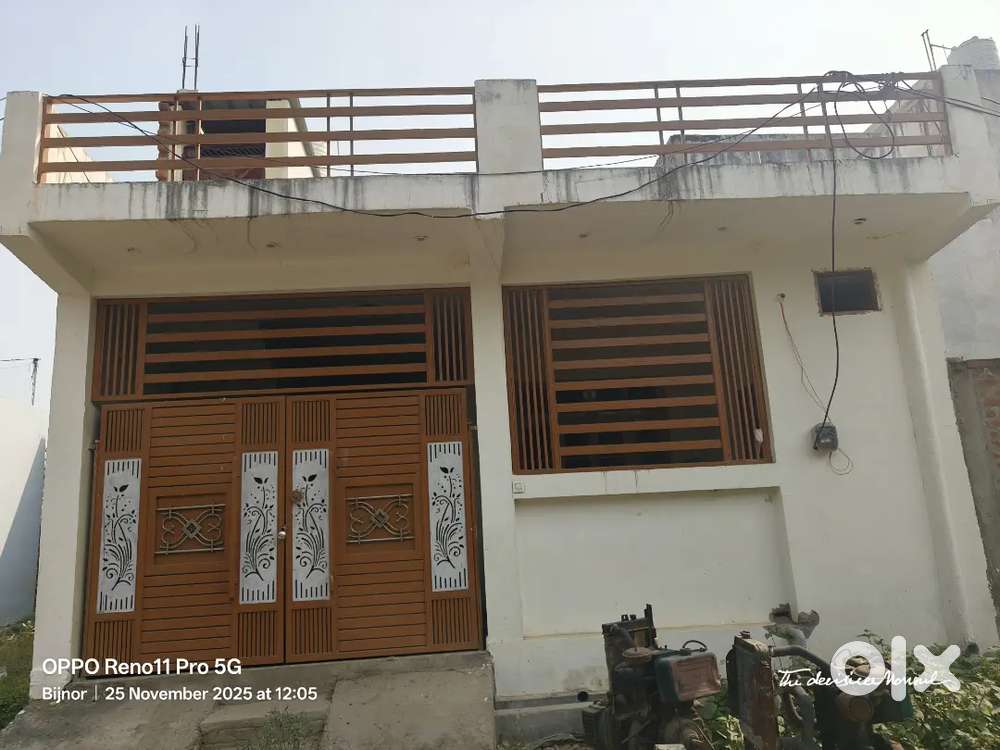 Independent house for family or students