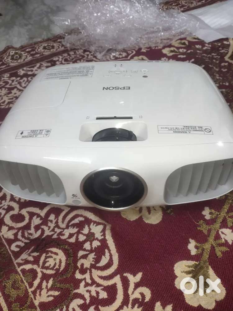 Epson EH-TW 6100 Home Cinema 3D Projector