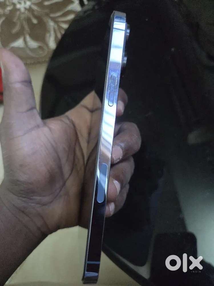 No scratch Well maintained iphone 13 pro max