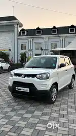 Maruti Suzuki S-Presso 1.0 VXI (O) CNG, 2022, Petrol
