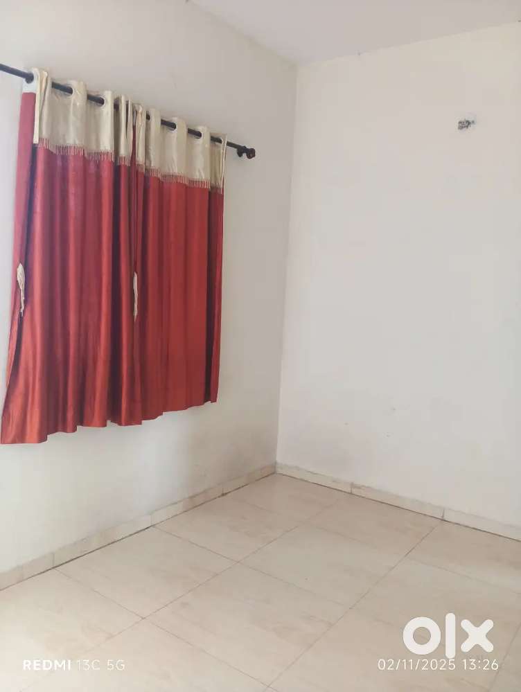 Need 1 girl as flatmate