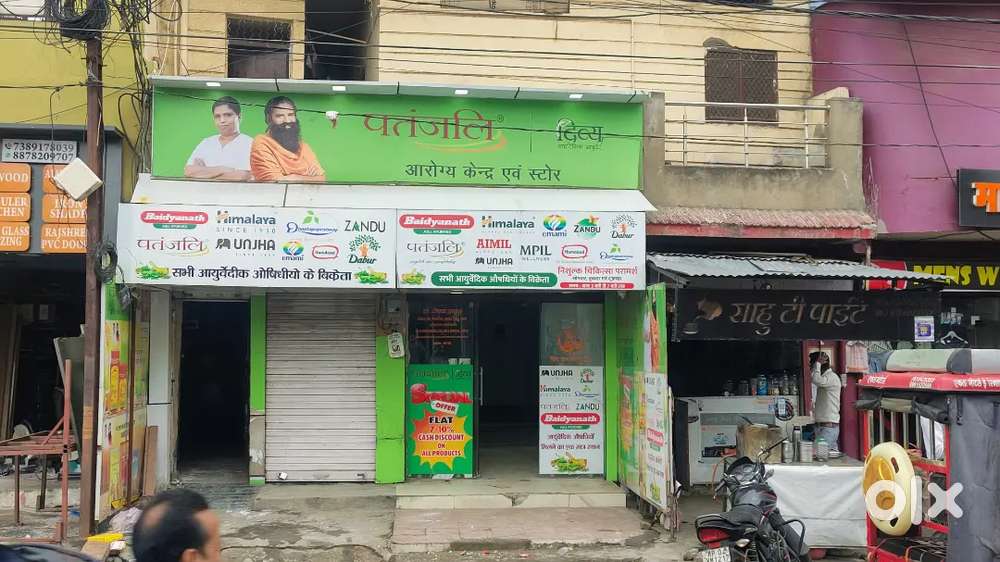Shop for rent  on 80 feet bhopal raisen road near railway station