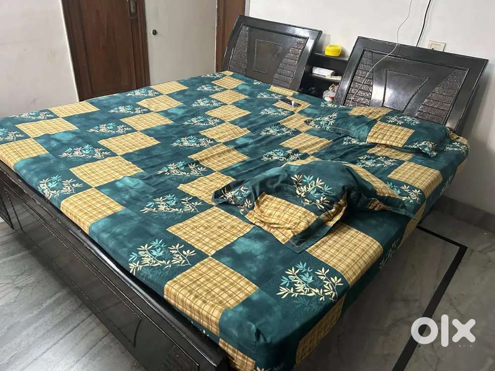 Bed..its condition is good..