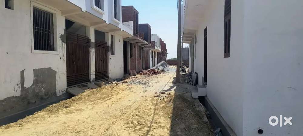 Basavt ke bech apna ghar banay asan kisto pe