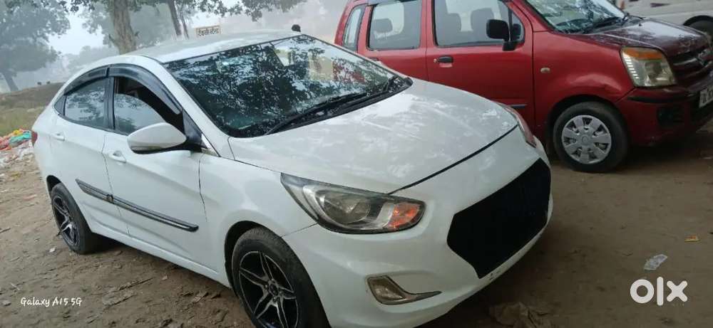 Hyundai Verna 2011