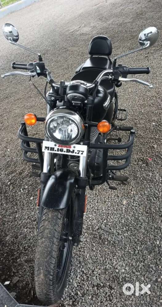 Royal Enfield meteor 350