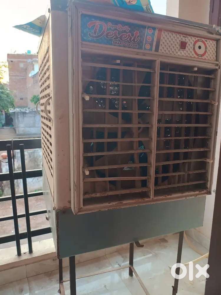 Desert Cooler and Cooler Stand