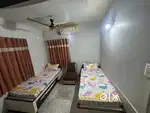 Fatehganj girls pg available Fully furnished