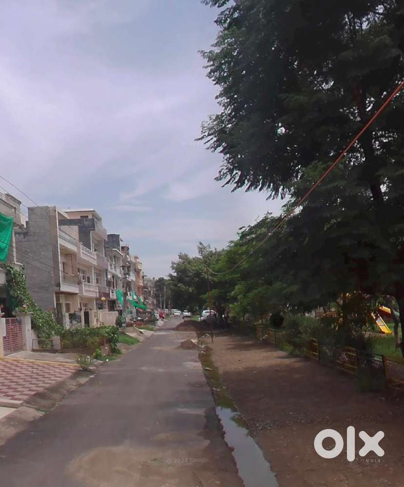 10 Marla B-Road plot for sale ( Auction plot )