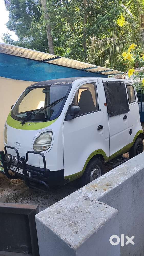Tata Magic Irish Taxi Car