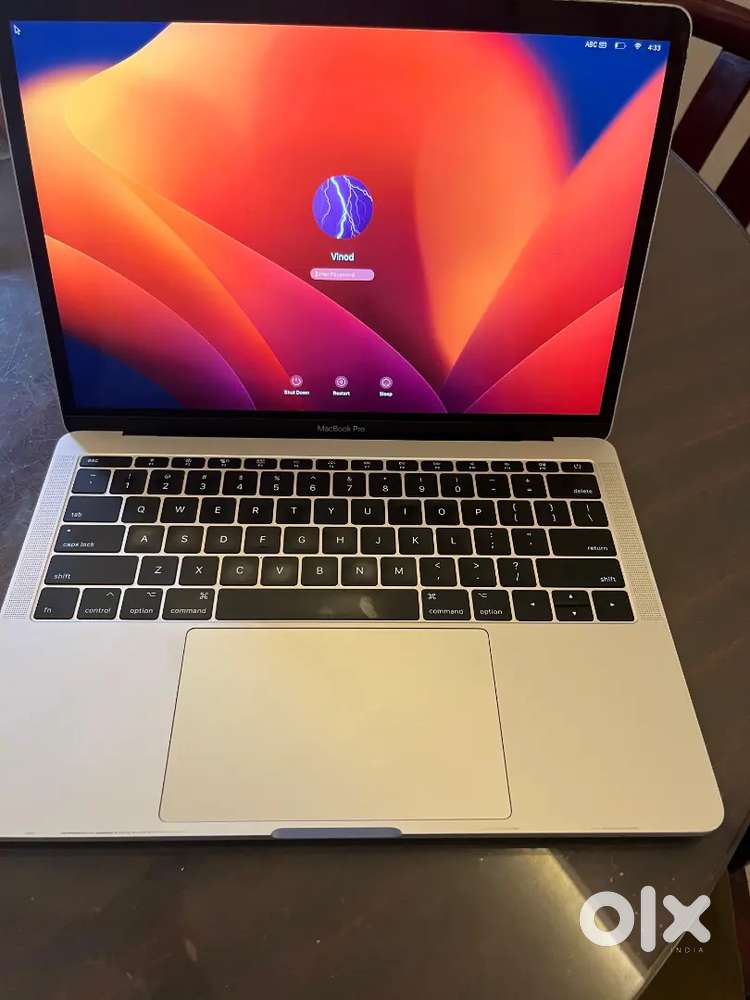 Apple Macbook pro 13 Inch
