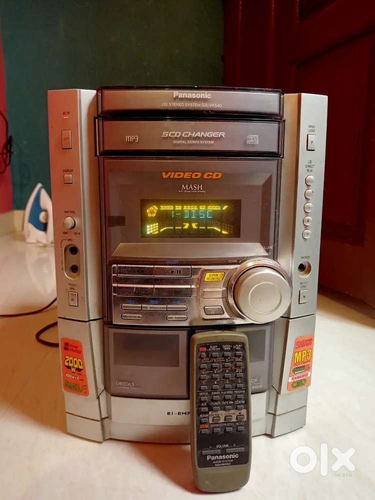 PANASONIC UNIT FM AUX GOOD CONDITION WITH REMOTE 2000WATTS FIXED PRICE