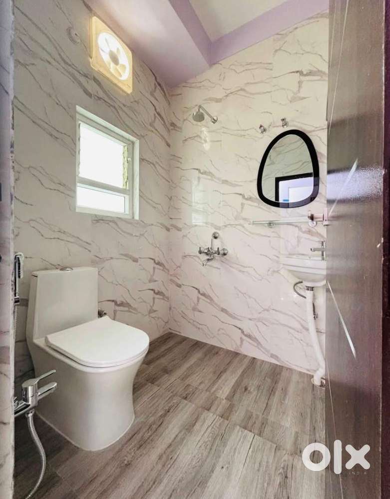 Couple/friendly / Room  (5000 to 6000)