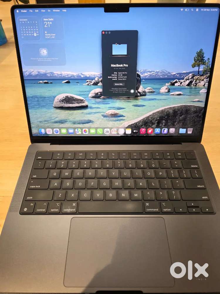 MacBook pro 14 inch