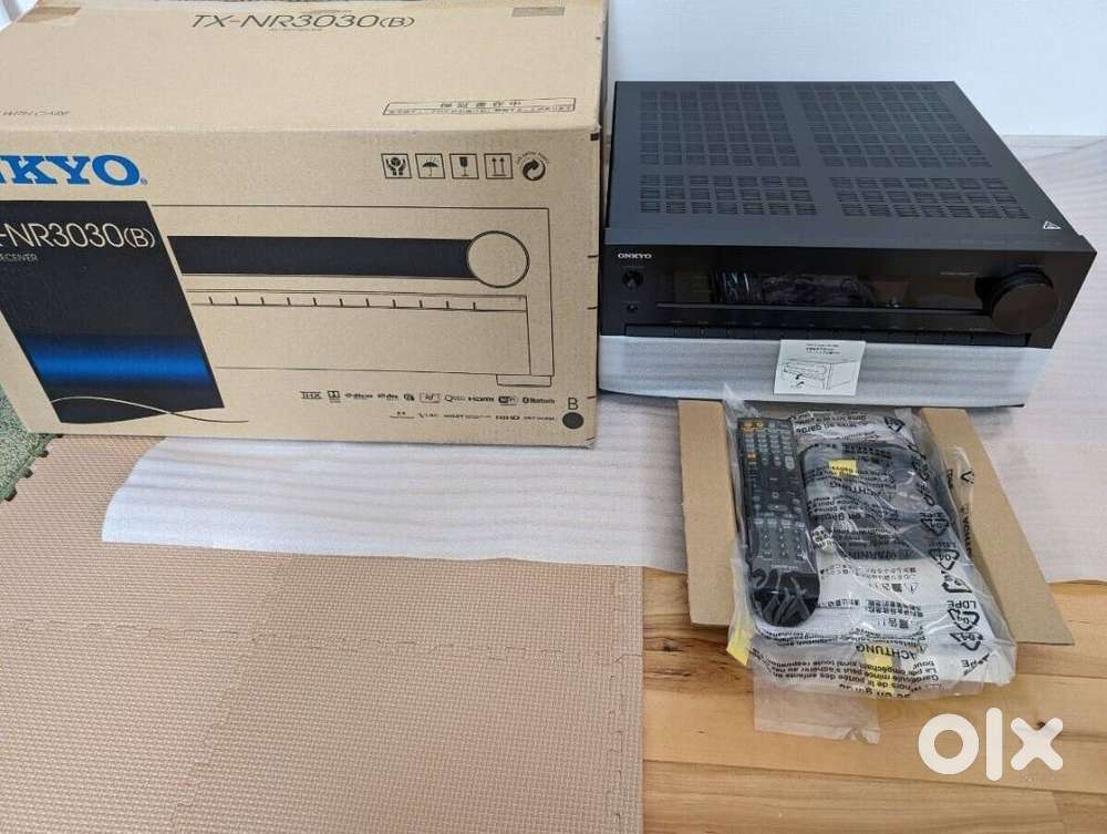 Like New - ONKYO TX-NR3030 11.1