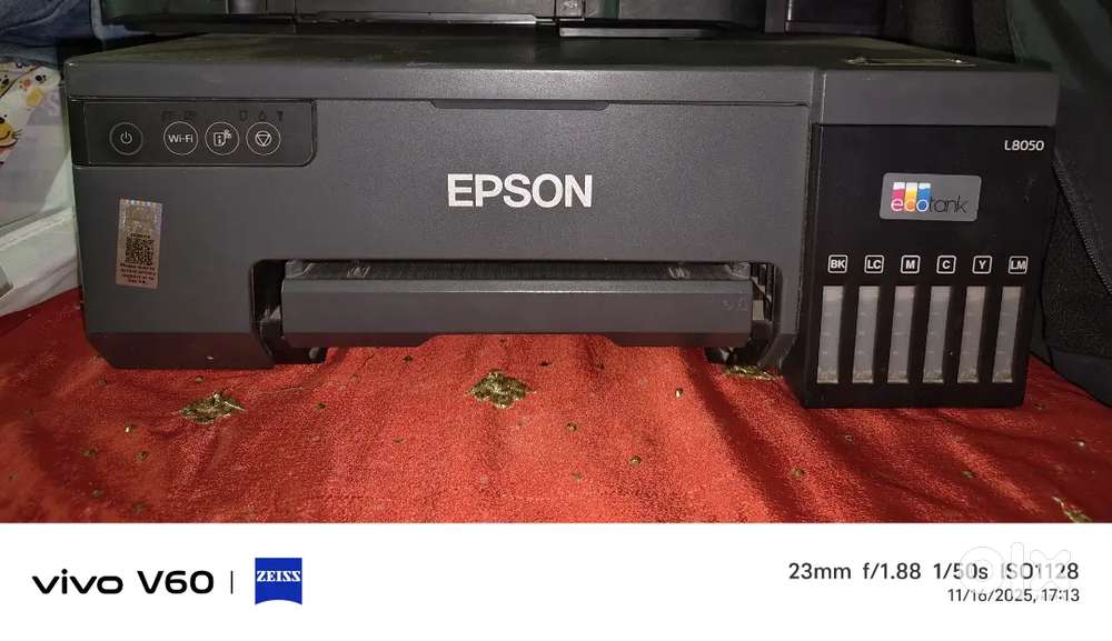 Epson l8050 ink tank only 500 page use
