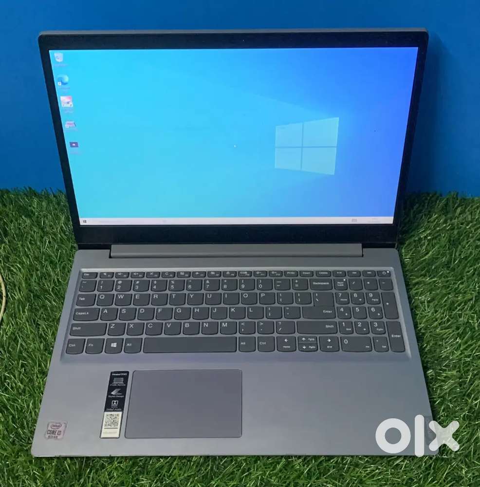 LENOVO LAPTOP 8 GP RAM 256 SSD WIFI WEBCAM I3 PROCESSOR 7 TH GEN BLU