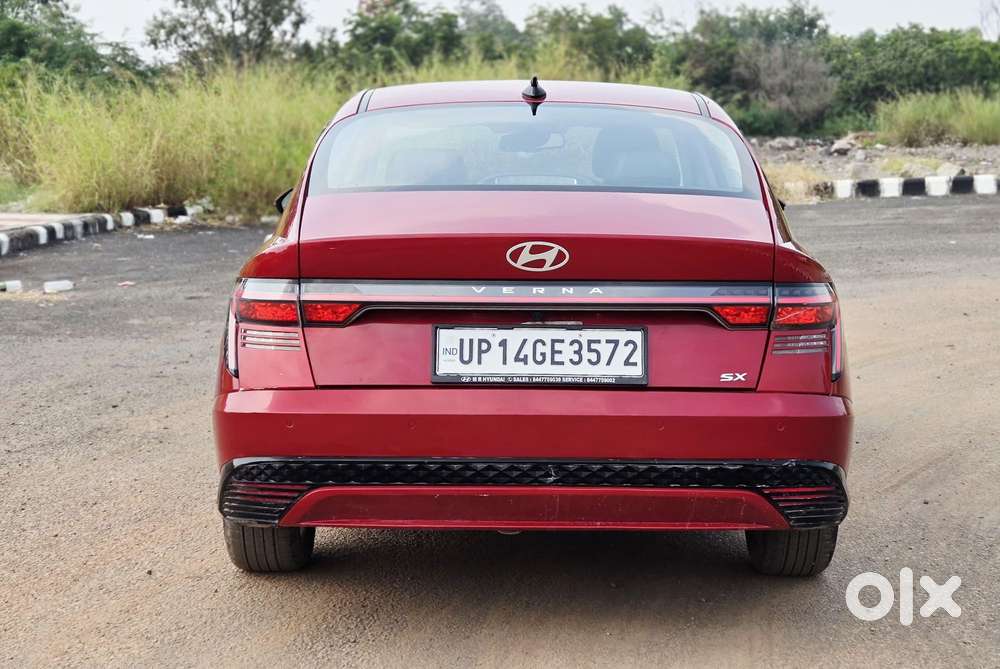 Hyundai Verna 1.5 SX Petrol MT, 2024, Petrol