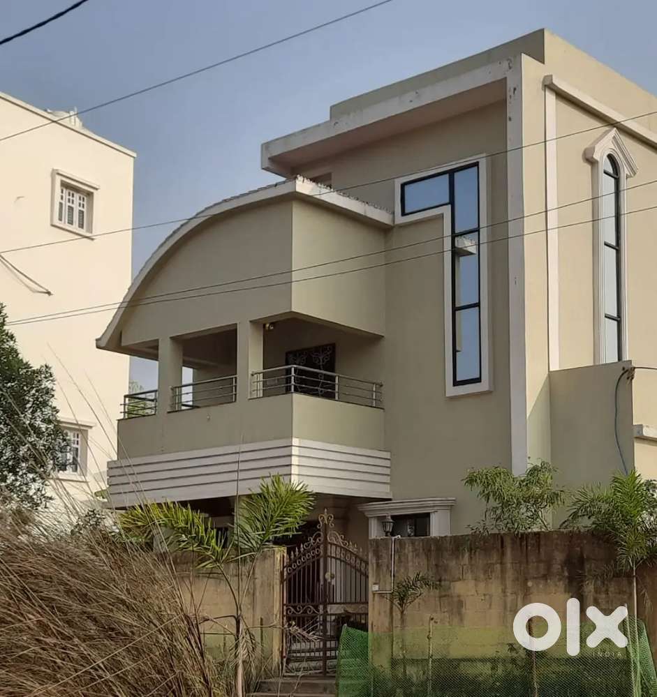 Best luxury villa near tankapani sai temple