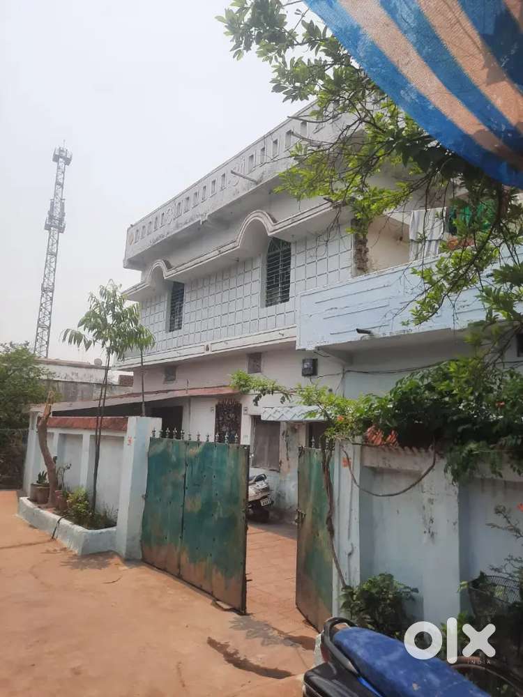 4 bhk house ready to move