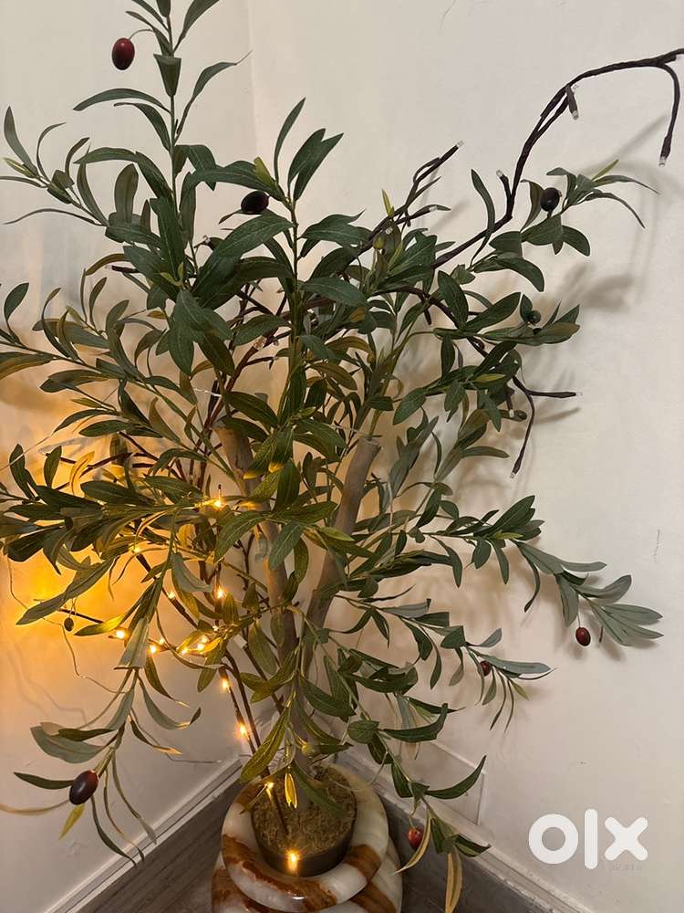 Faux olive tree