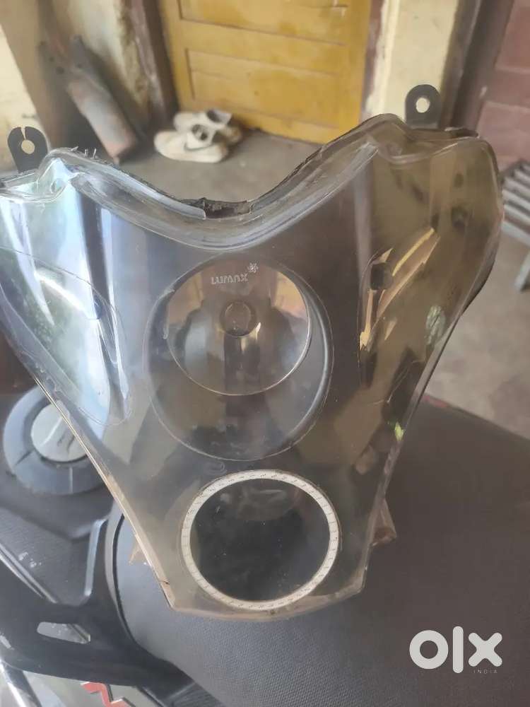 Bajaj Pulsar 220 Head Light Lamp