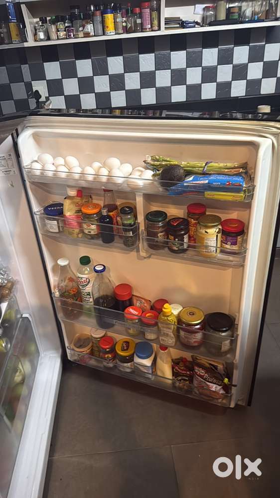 Hitachi fridge