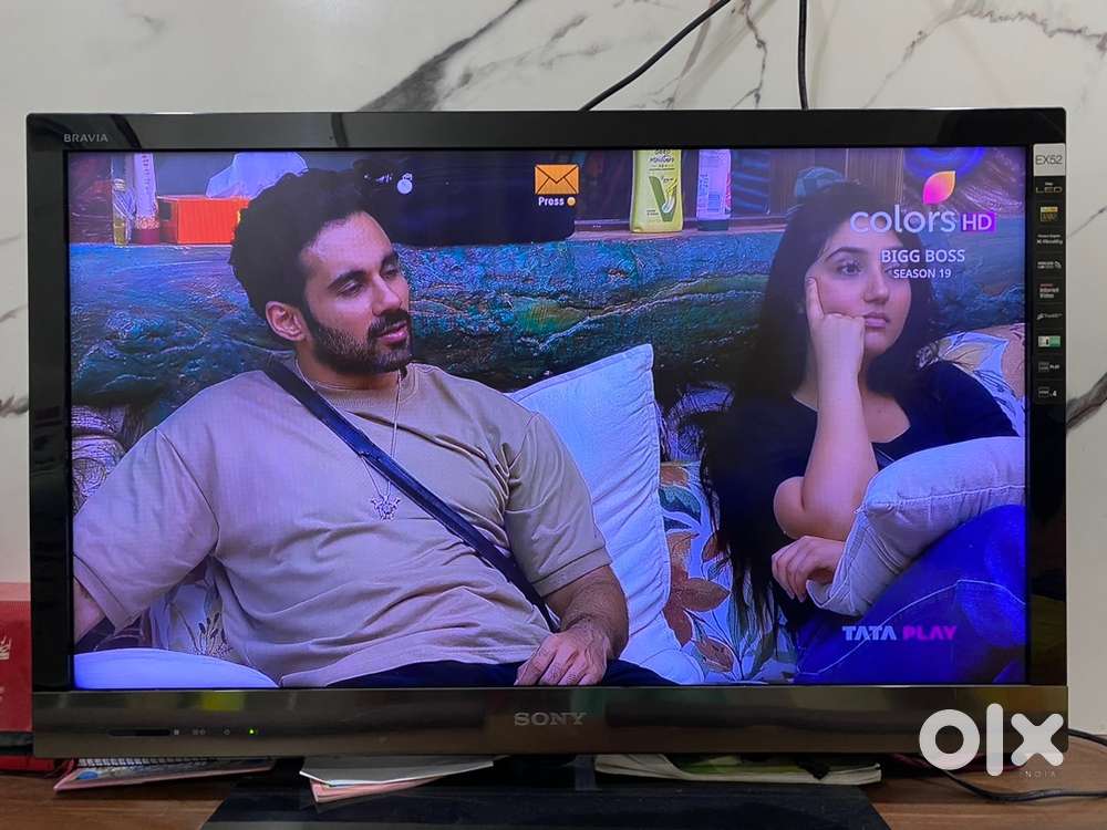 Sony LED 1080p Internet TV, iPhone 12, AC, Baby Crib, Moving Out Sale!