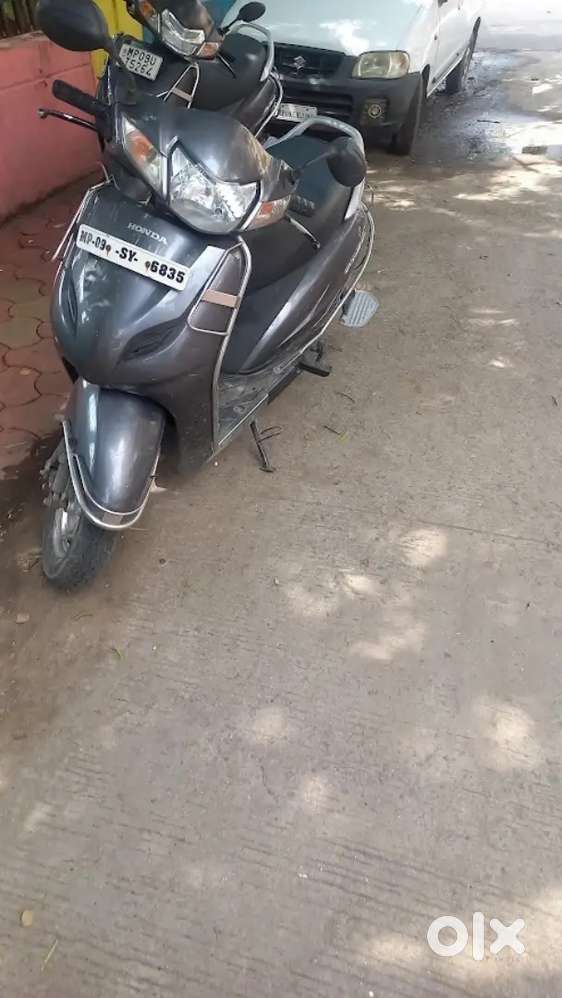 I want to sell my activa urgently