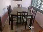 Dinning Table 4 to 6 Seater