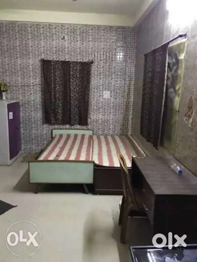 Semi furnished 2bhk flat boys boys and working persons only