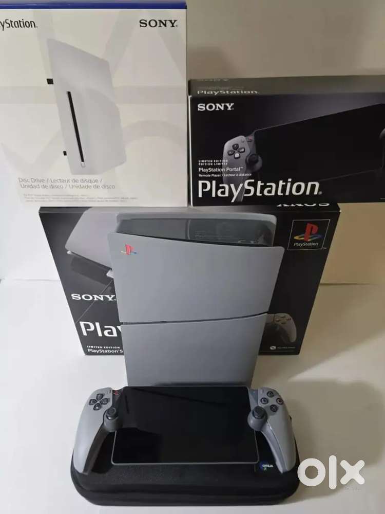 PlayStation 5 30th Anniversary Slim, Portal And Ps5 Disc Drive