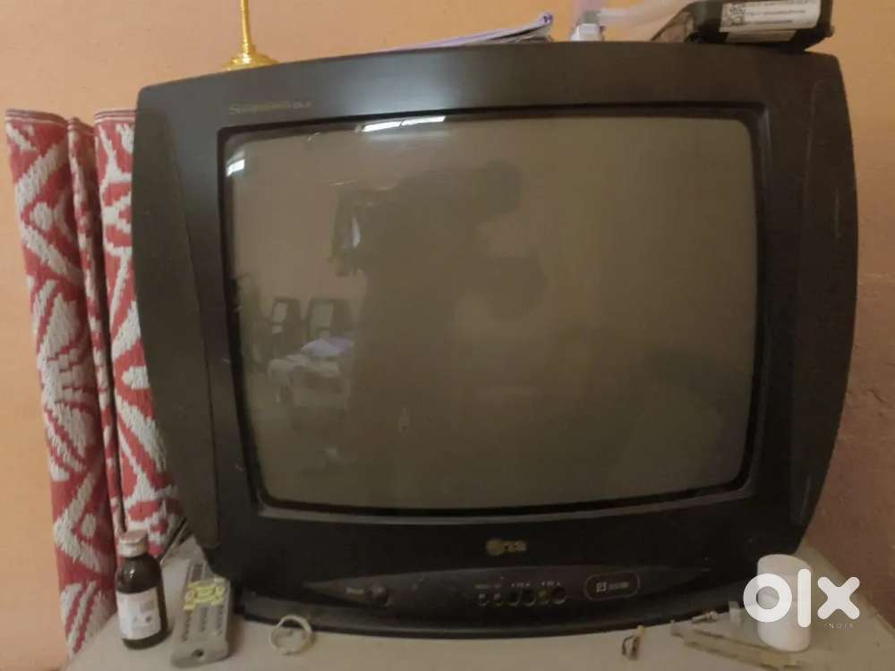 Old lg crt tv