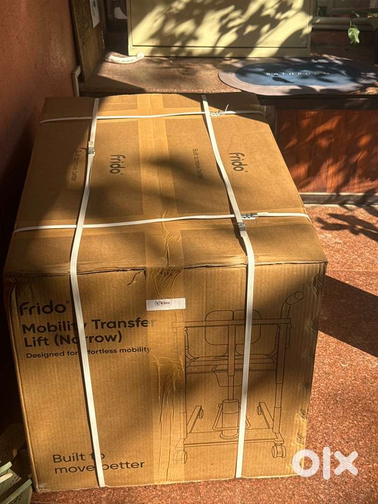 Frido mobility transfer lift