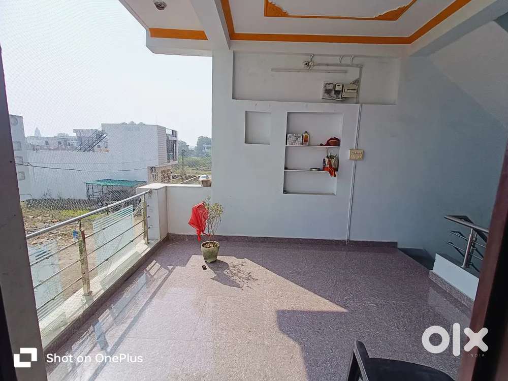 2 room and kitchen atteched letbath