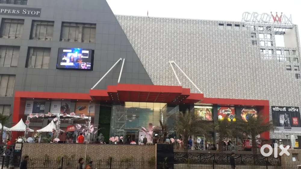 CROWN MALL VACANCY AVAILABLE APPLY NOW..