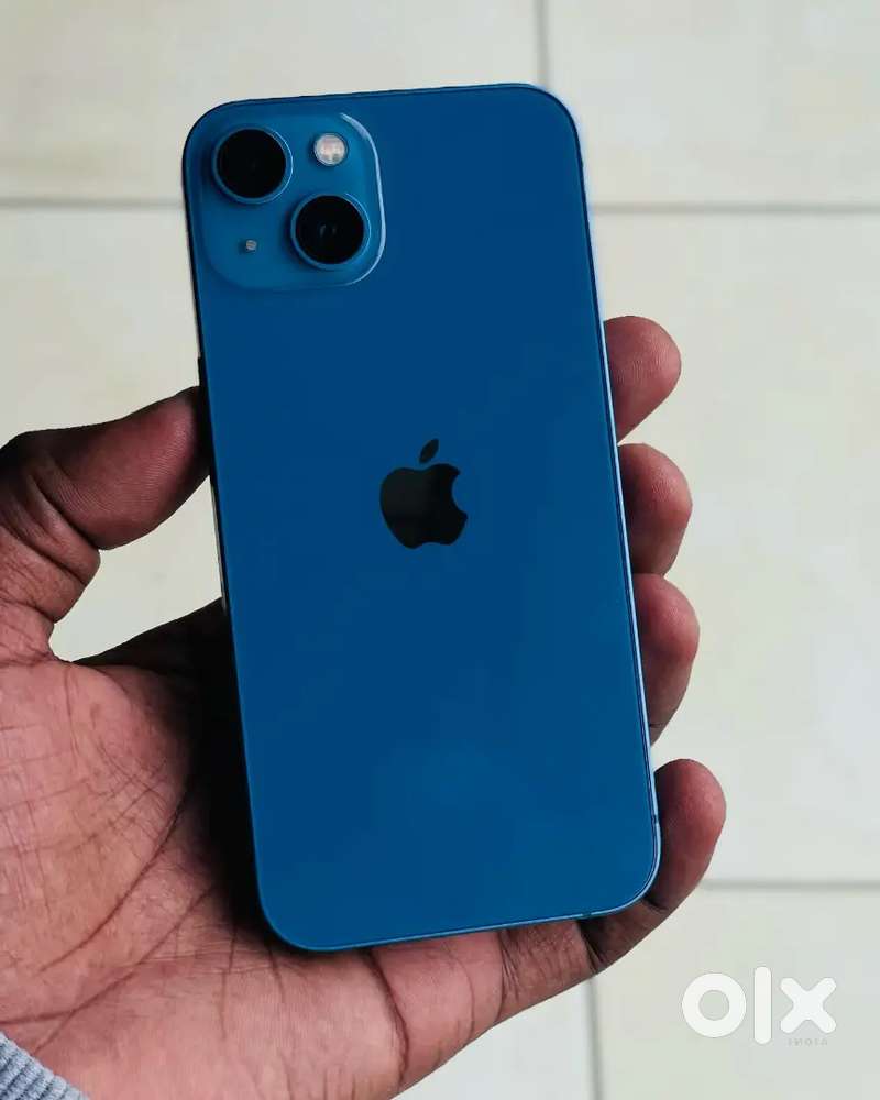 Apple  iphone 14 model only 4 month old with bill box warranty