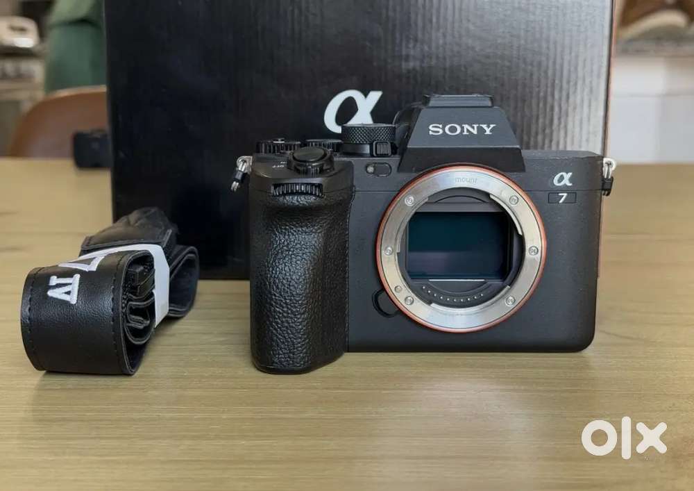 Sony Alpha 7IV ILCE-7M4 Full-Frame Mirrorless Camera Body