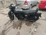 Selling yezdi roadster 2022 top condition