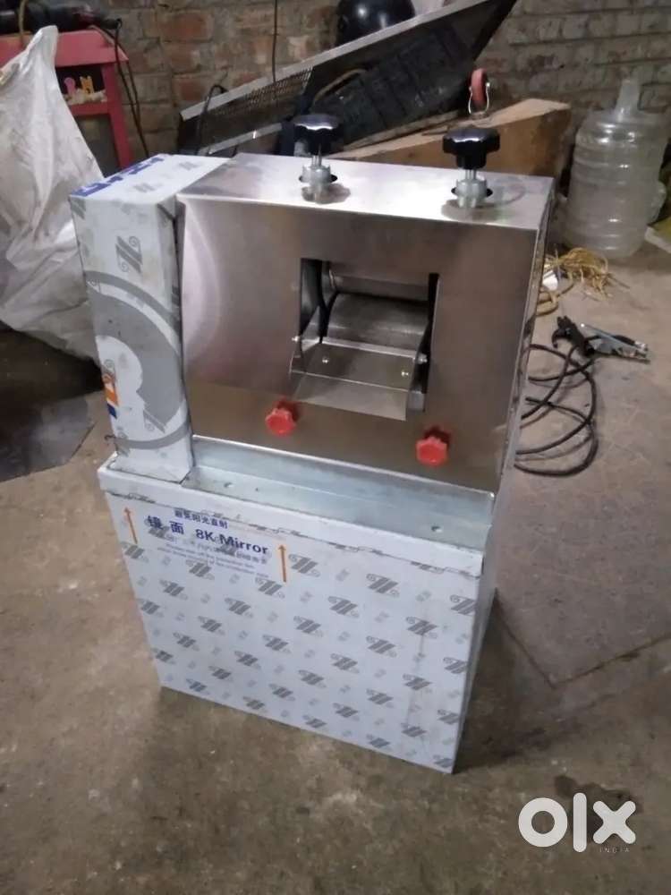 SUGARCANE JUICE MACHINE