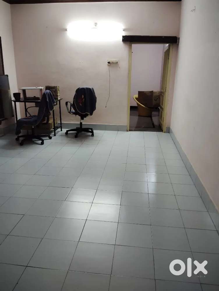 Room sharing available. With meals and without meals.