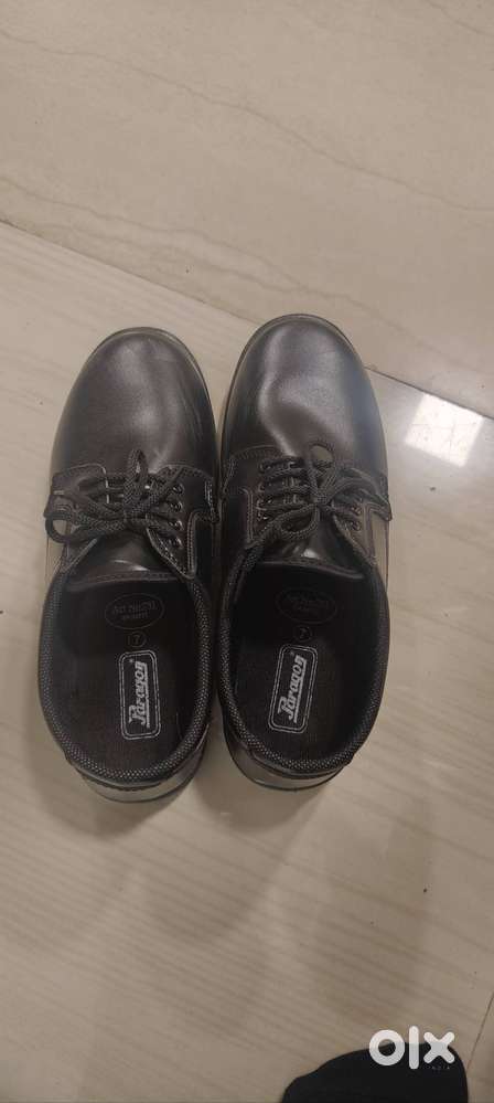 Paragon shoes ,size 7